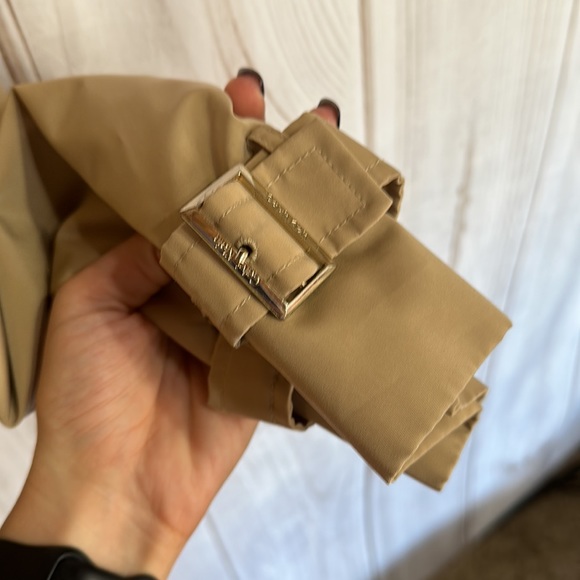 Calvin Klein Belted Trench Coat with Hood | Size medium | Tan color - Picture 5 of 17